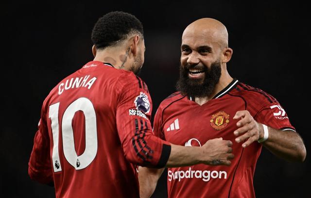 天博体育平台-新援们表现出色,电讯报:曼联新的引援策略终于开始见效